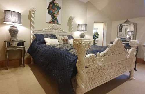 DOLLARBEG CASTLE - The Tower - Luxury Apartment - Foto 10