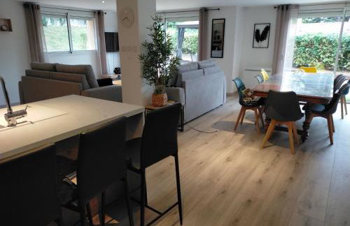 Gîte des Gones Maison 3 étoiles 10 personnes Jardin Lyon Eurexpo - Foto 36