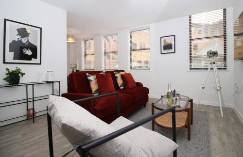 Modern Two BR | Free Parking - Foto 10