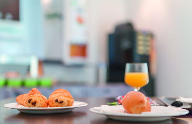 Zenitude Hôtel - Résidences Magny les Hameaux - Foto 41