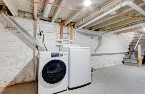 Elegant Urban Retreat - Walk To Patterson Park - Photo 19