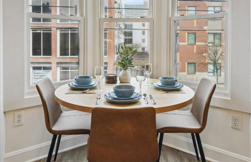 downtown Indy with Fire Pit and Free Parking - Foto 10