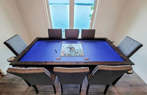 Magazine-Featured Mansion, Golf Green, Casino, etc - Foto 45