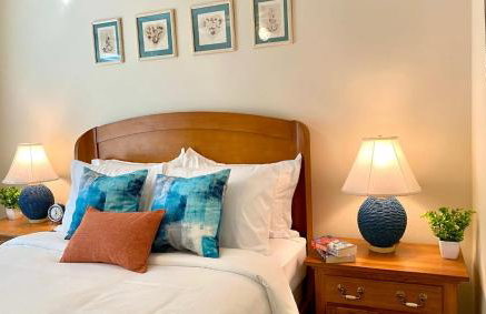 Spacious & comfy home in ultra-convenient location 2025 Traveller Award Winner - Foto 50