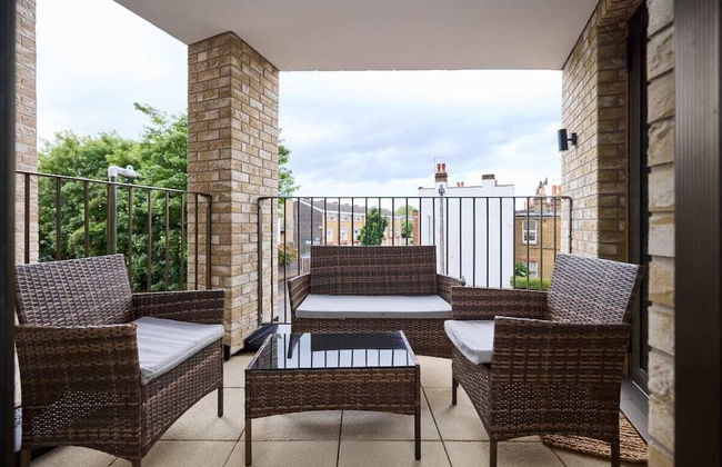 The South Wimbledon Escape - Lovely 3bdr With Balcony - Foto 22