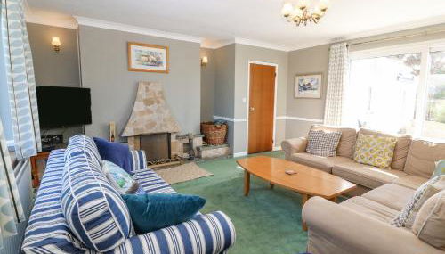 Llwyn Celyn - Photo 5