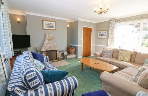 Llwyn Celyn - Photo 5