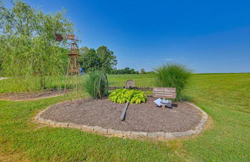 Almost Heaven Too 50-Acre Escape with Pond! - Foto 38