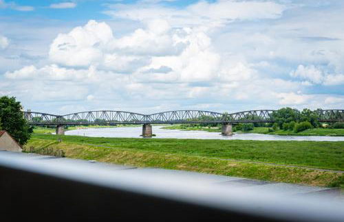 Barby-Apartment mit Elbblick und Balkon am Elbe-Saale-Radweg-1 Hund willkommen - Foto 20