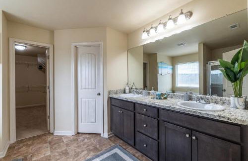 4-Bedroom Retreat with 5-Star Amenities - Foto 40