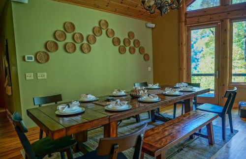 Serene Green - Views, Hot Tub, Skiing, Tubing, Gas Fireplace - Foto 47