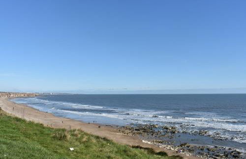 The Hawthorns - Photo 1