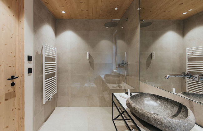 Presulis Hideaway Apartments & Restaurant - Photo 26