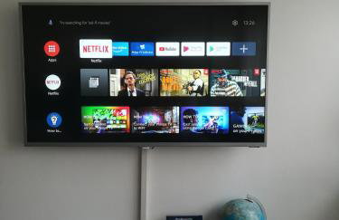 Meridian Apartment , 300m to Bus Terminal, Fast Wifi & Airport Transf - Photo 2