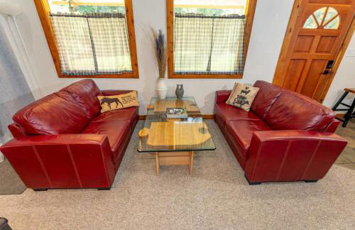 Private Two-Cabin Retreat Near Silverwood Theme Park - Sleeps 15 - Photo 63