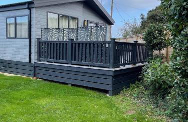 Elegant Lodge in Peaceful Holiday Resort - Photo 26