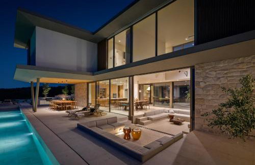 Villa bOx in Central Istria for 14 persons with wellness, 54 m2 heated pool, & kids playground - Foto 38