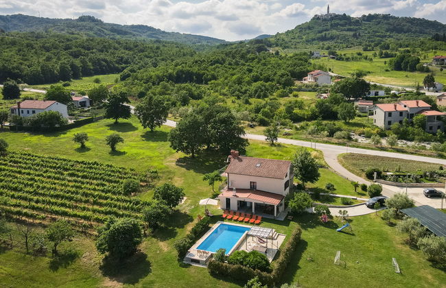 Villa Emanuela - Foto 1