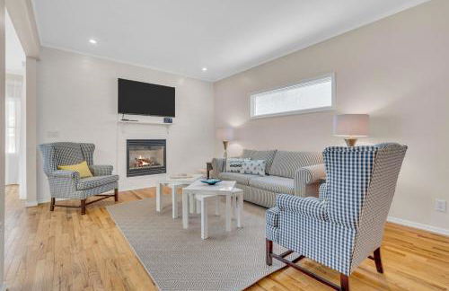 Bayview Coastal Home - Steps to Shore & Free Parking - Foto 4