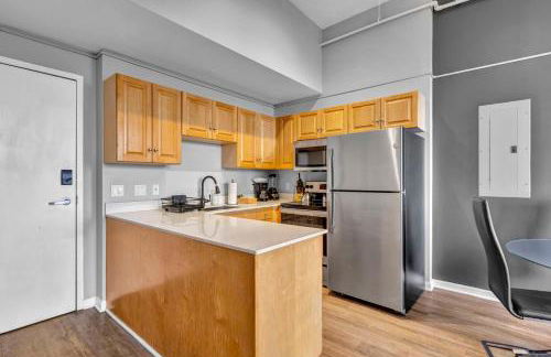 1BR Loft Sauna & Walk to Theater & Campus - Photo 3