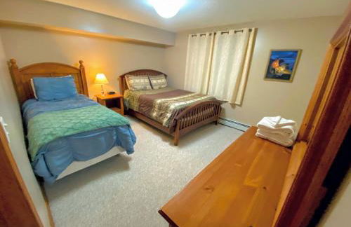 V3 Gorgeous SKI-IN Mountain View Townhouse with great views in Bretton Woods Fast wifi - Foto 43