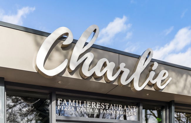 Lodge in Schaijk Near Green Forests - Photo 28