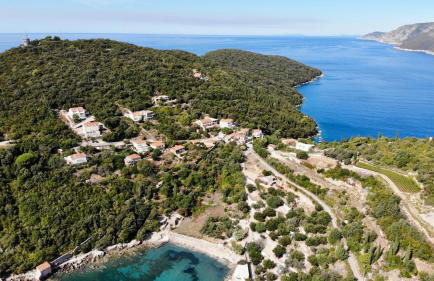 Olive Garden Beachside Hideaway - Photo 19