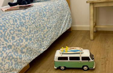 BERGERIE PLAGE Entièrement rénové Prestations Premium Baignoire Balnéo Clim Vue Piscine et parc - Foto 7