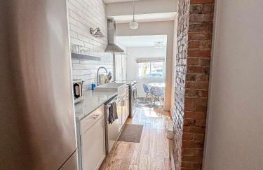 The 4M Favorite House - Stunning & Spotless 2-Bed Apt (#1) - Foto 43