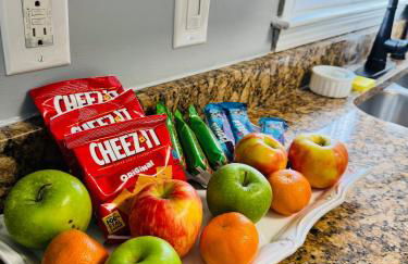 Retreat 4BR Sleeps 10 plus, 8mi LakePoint, Red Top - Foto 20