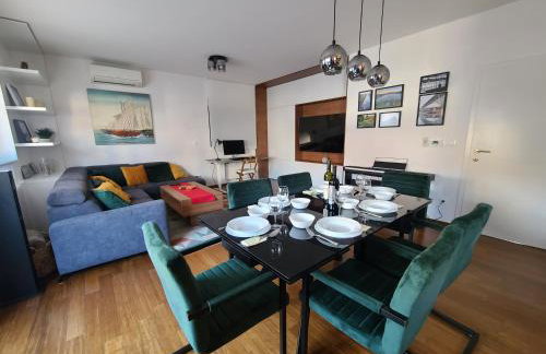 Modern 4-Star luxury apt - WFH Ready, Free Parking - Foto 4