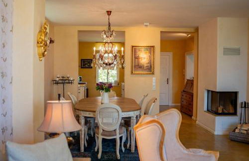 Ferienhaus Peeneblick - exklusives Traumhaus in Direktlage am Wasser mit Bootssteg und Aussensauna - Foto 21