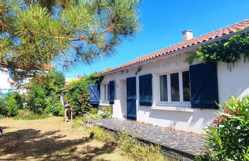 Maison cosy 6 pers, plage à 160m, jardin clos, plancha, ménage inclus - FR-1-224B-204 - Foto 14