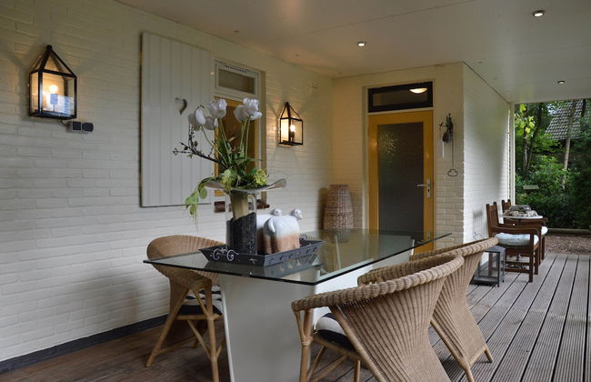 A Detached Bungalow With Outdoor Fireplace, Covered Terrace and Pond in a Forest Plot - Photo 46