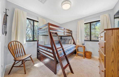 Lake Harmony - Lakefront Home w/ Private Dock, & Fire Pit - Foto 22