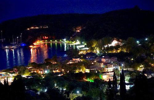 Angelos Studios - Photo 46