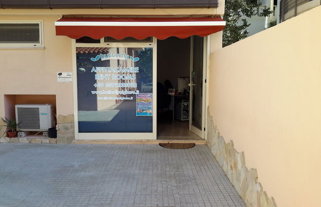 Butterfly Accommodation - Photo 2