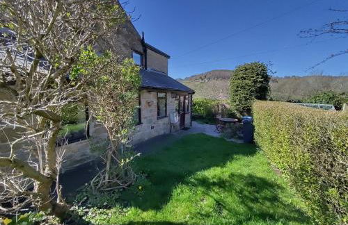 Dogs stay free, country walks from door, EV station, fenced garden, near gastro pub - Foto 4