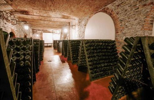 Nice Apartment In Santo Stefano Belbo - Photo 8