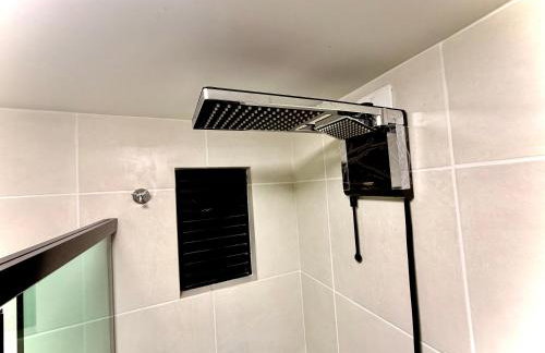 Apt Vista Magnifica, 3 garagens , 3 Quartos , 2 Banheiro , Varanda com Churrasqueira - Foto 15