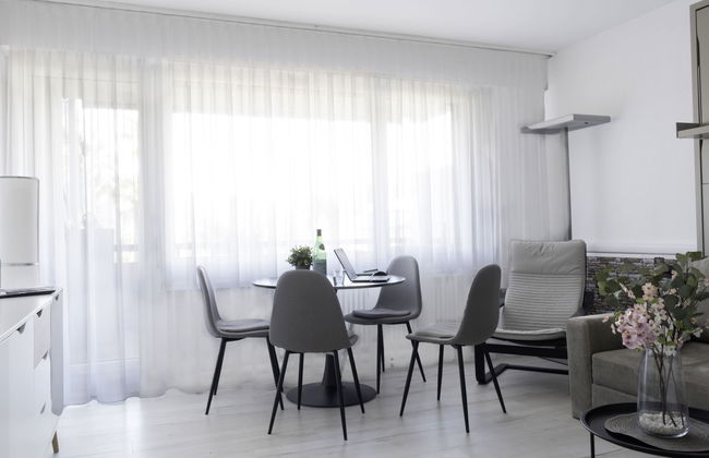 Lakeview App. 214 - Photo 9