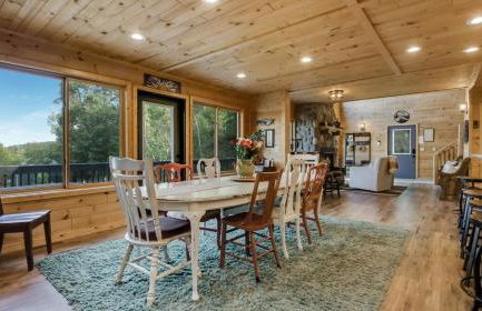 Lake And Trails Lodge Lake Access Sleeps 23 - Foto 51