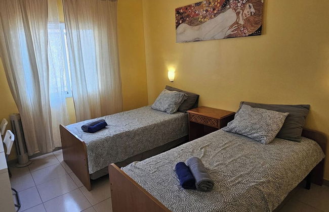 1 Bed Apt Sleeps 5 - Indoor Pool - Free Parking - Foto 4