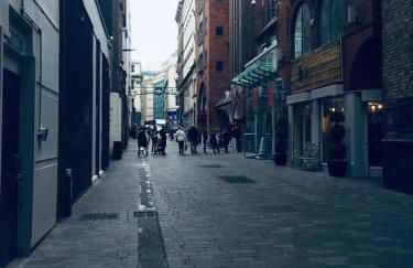 2 Bed Duplex Penthouse Apartment by Mathew Street Sleeps 6 - Foto 71