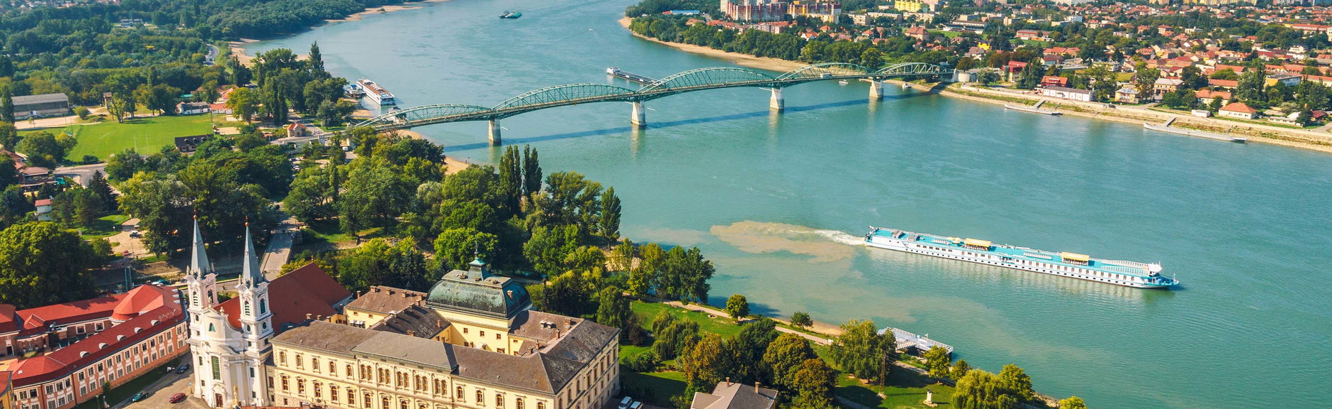 Danube Bend Day Trip: Esztergom, Visegrád & Szentendre - Foto 1