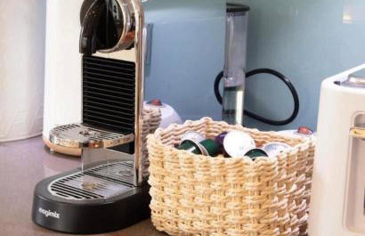 Westminster 2 bed 2 bath apartment with Air-Con - Photo 14