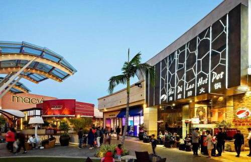 Cozy 2B1B Guest House with Private Entrance and Parking - Foto 40