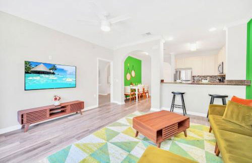 Modern 3BR Condo Near Disney- Pool and Hot Tub - Foto 18