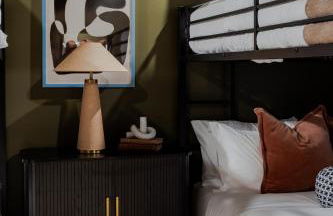 The Benton Hot Tub Theater 5 Mins to Denver - Foto 12