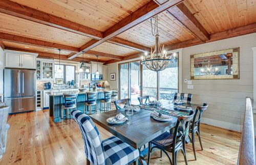 Mountain-View Georgia Cabin with 2 Decks - Foto 8